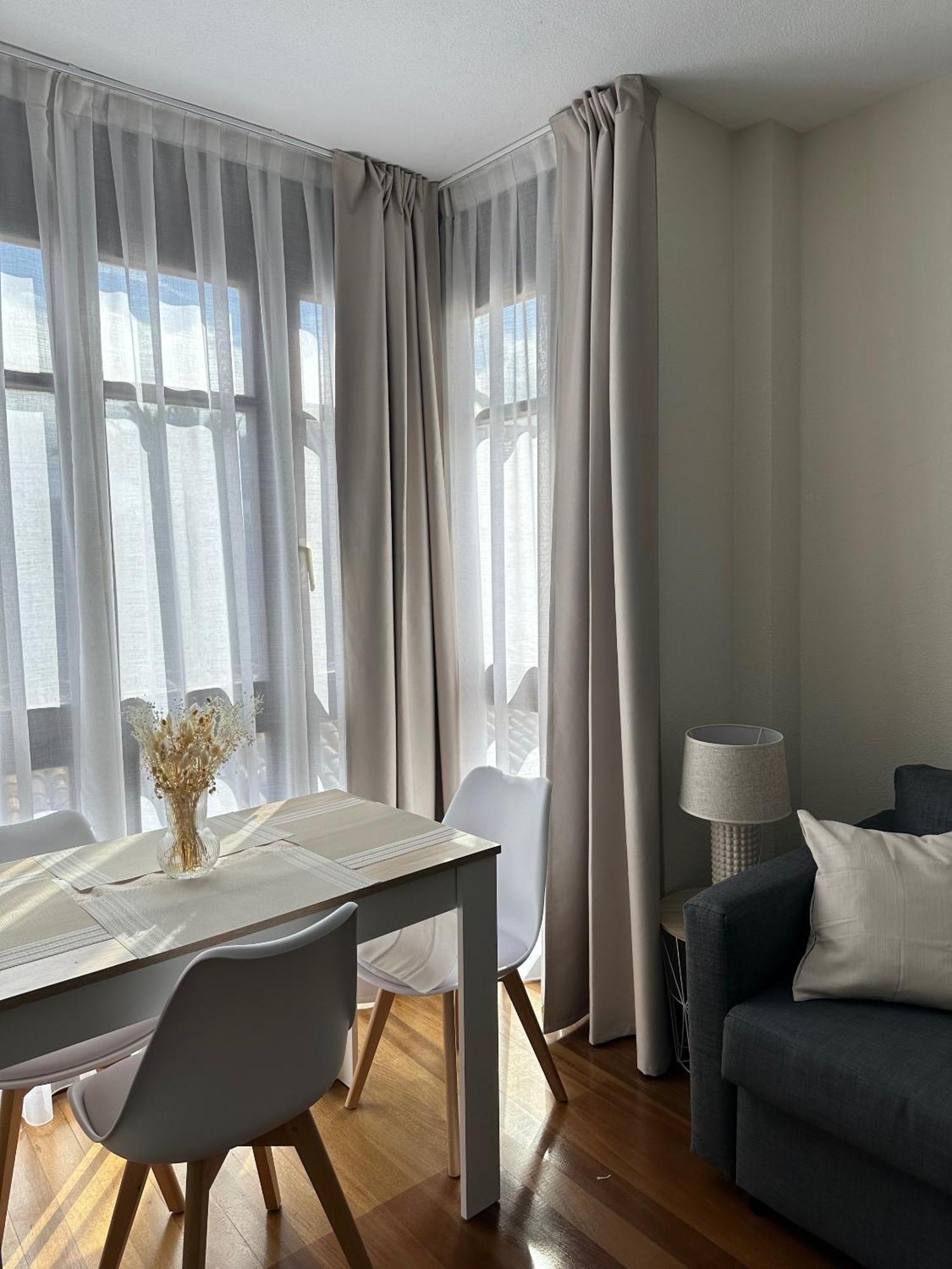 Apartamentos Val De コミージャス 部屋 写真