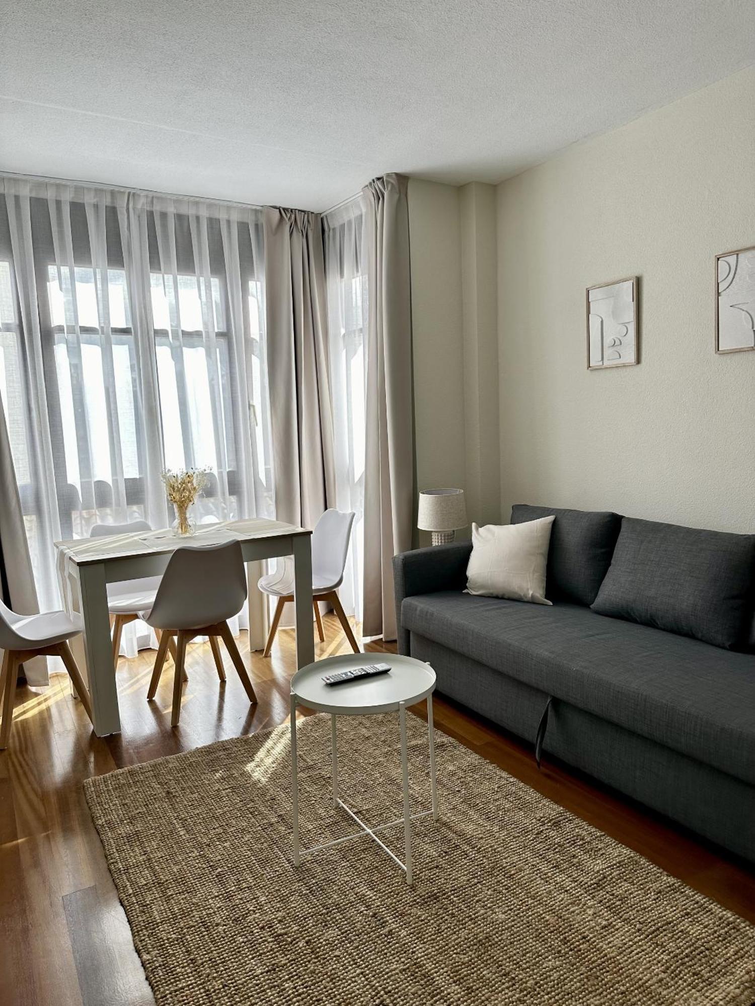 Apartamentos Val De コミージャス エクステリア 写真