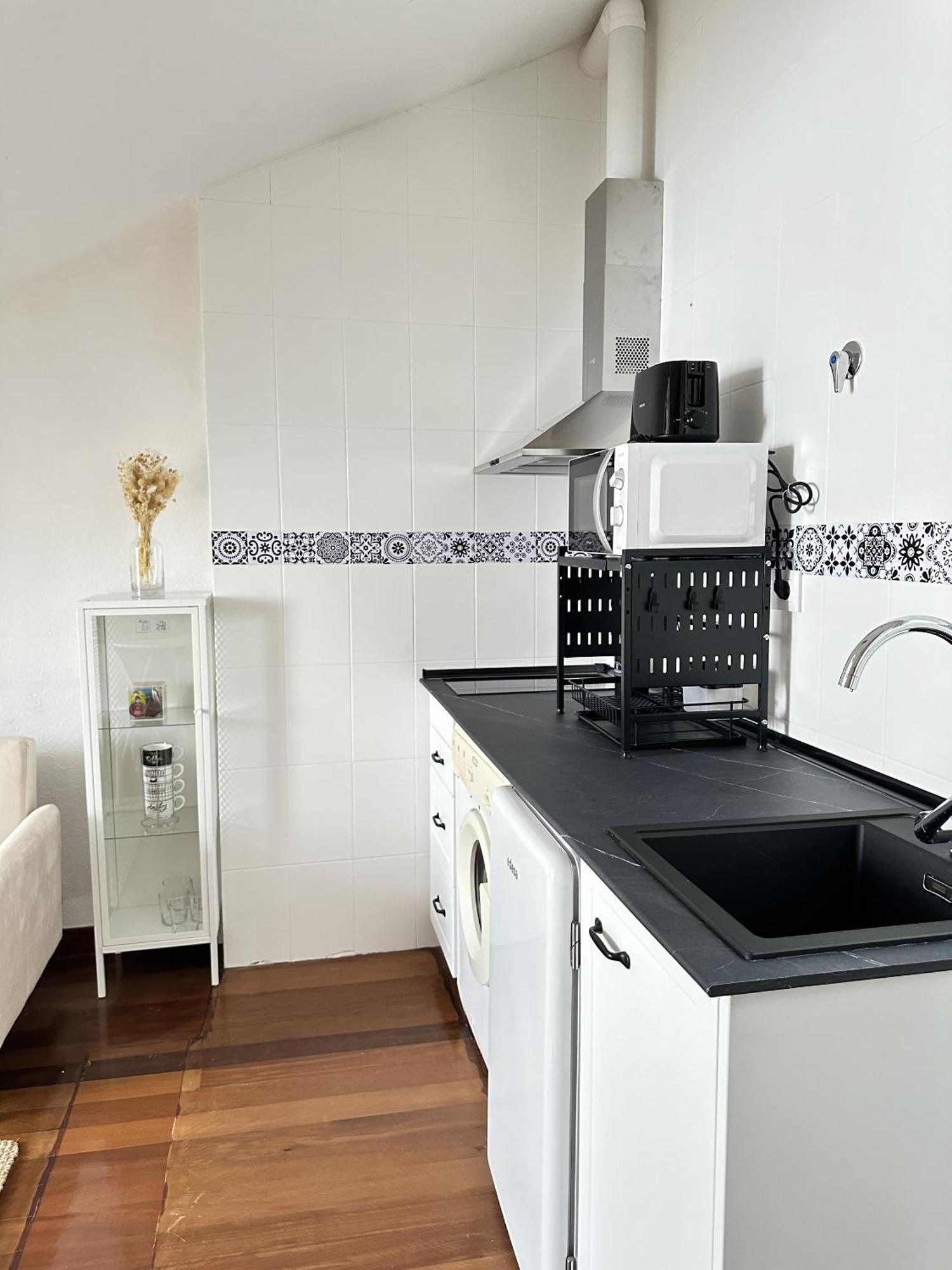 Apartamentos Val De コミージャス エクステリア 写真